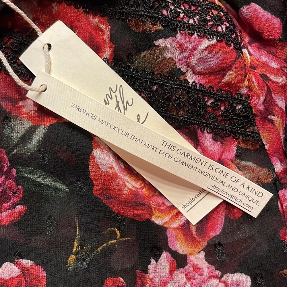 Lovestitch Women's Magenta Floral Floral Lace Trim Mini Dress Size Small NWT - Picture 9 of 10